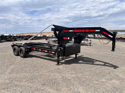 2027 MAXX-D RSX Gooseneck Rolloff trailer