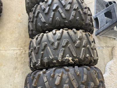 (4) Maxxis Bighorn UTV/ATV Tires 28 x 11.00 R14
