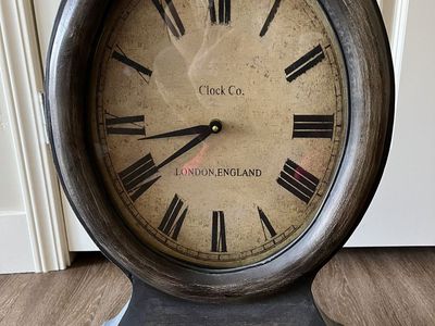 *CLOCK*