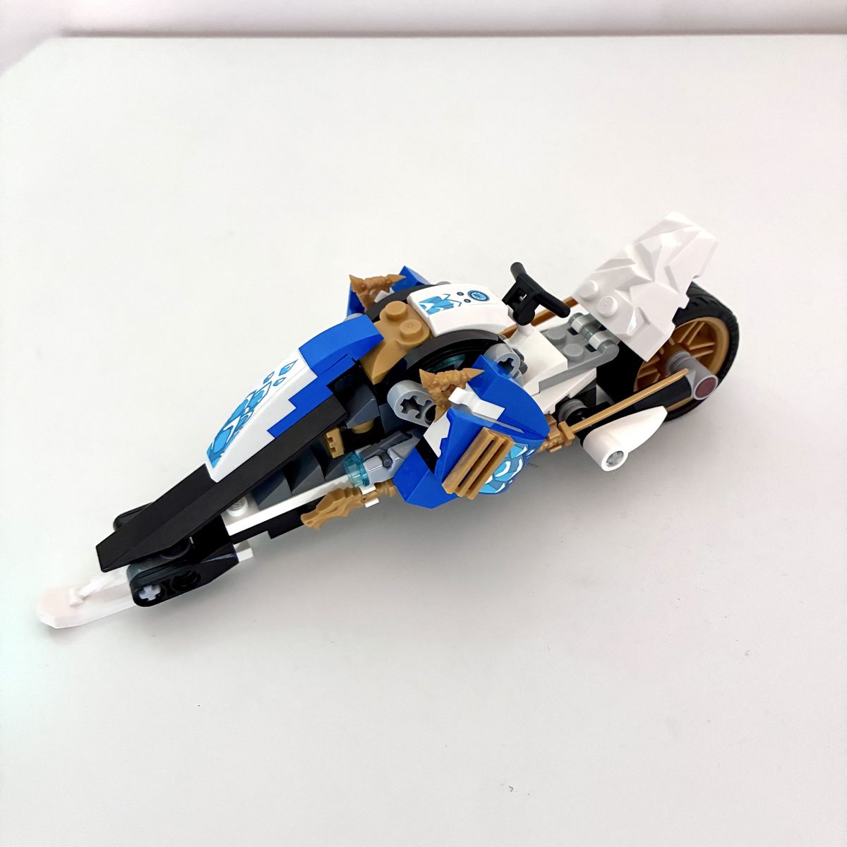 Main image 4