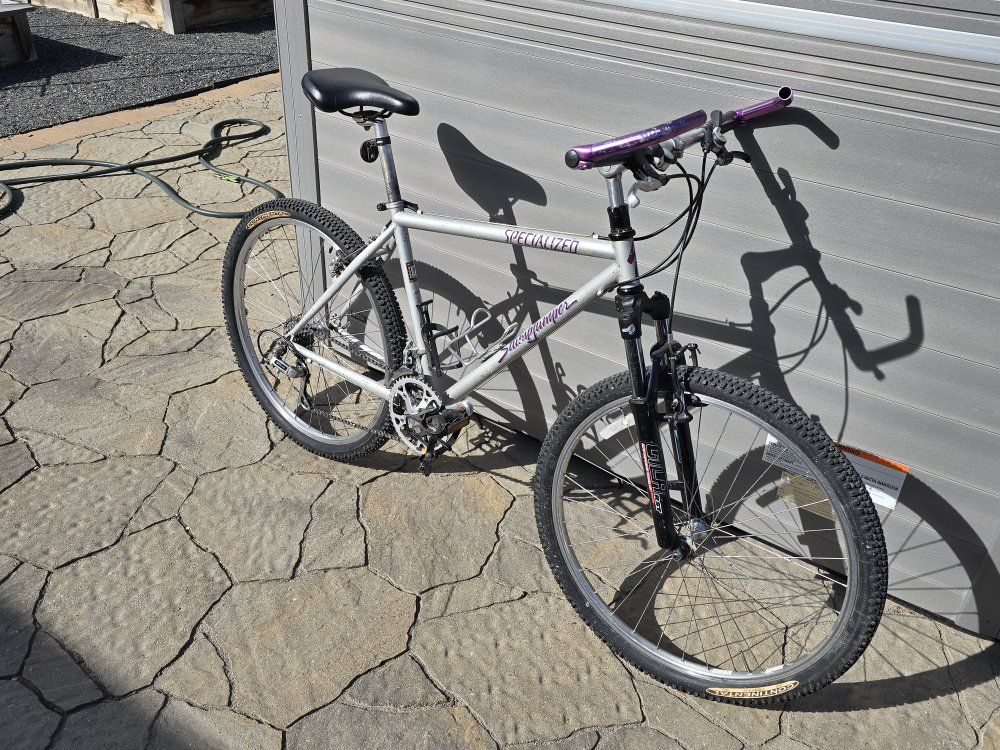 Specialized Stumpjumper Mountain Bike, Light Gray/Purple, Prestige, Excellent Condition