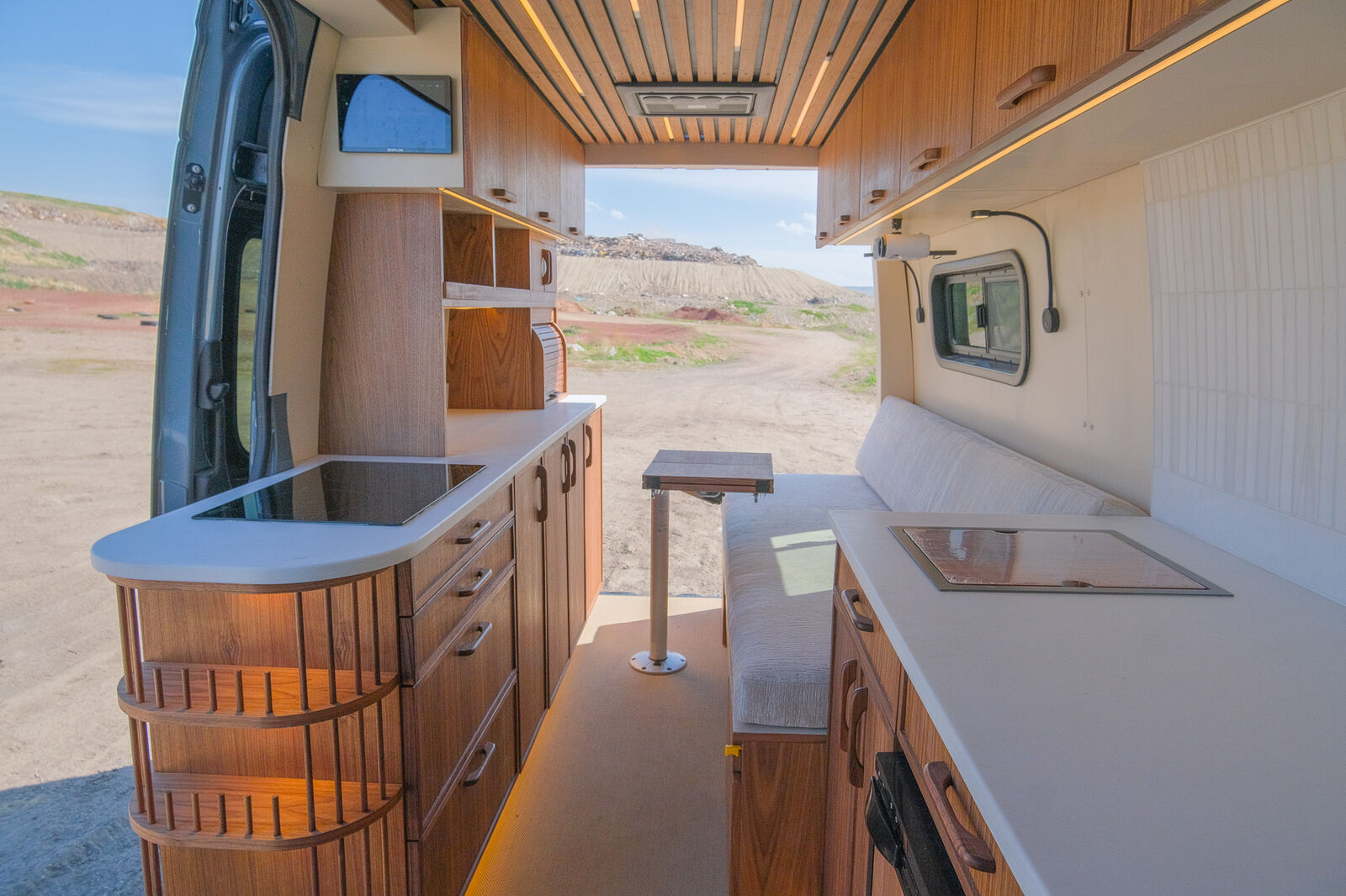 2024 Mercedes-Benz Sprinter 2500