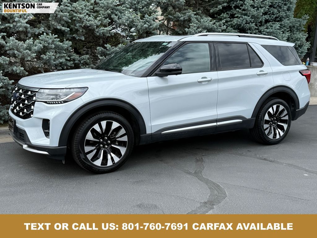2025 Ford Explorer Platinum