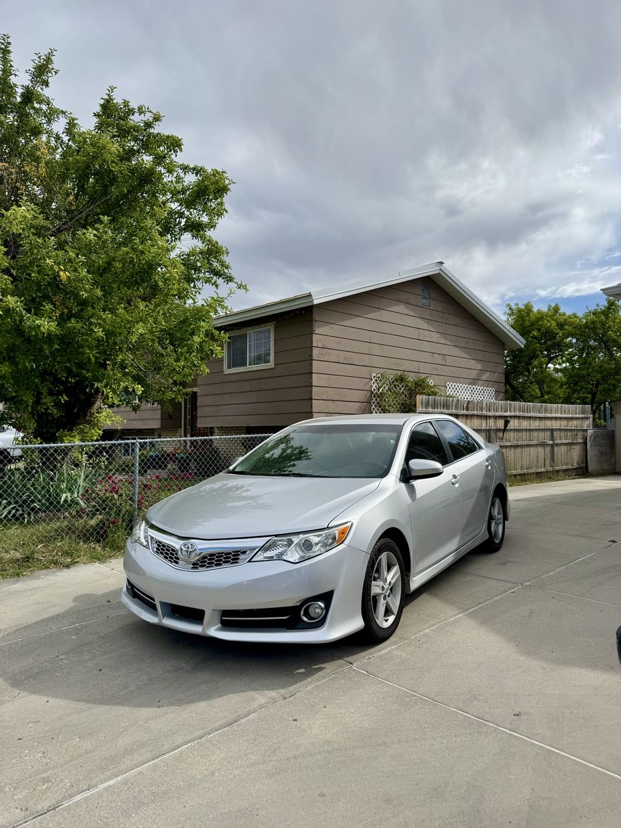 2012 Toyota Camry SE