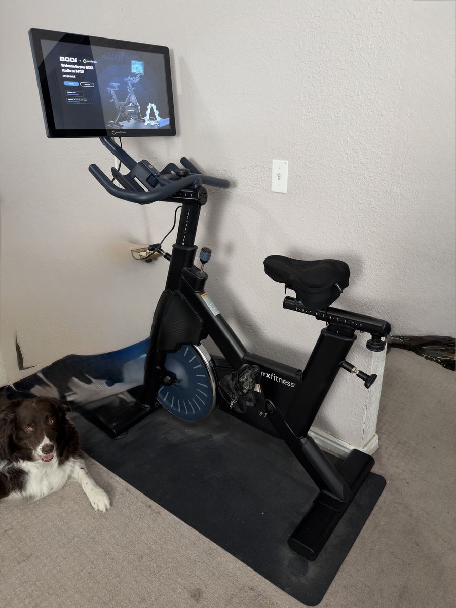Myx Fitness The MYX II Connected Spin Bike - Interactive Home Cycling with HD Swivel Screen
