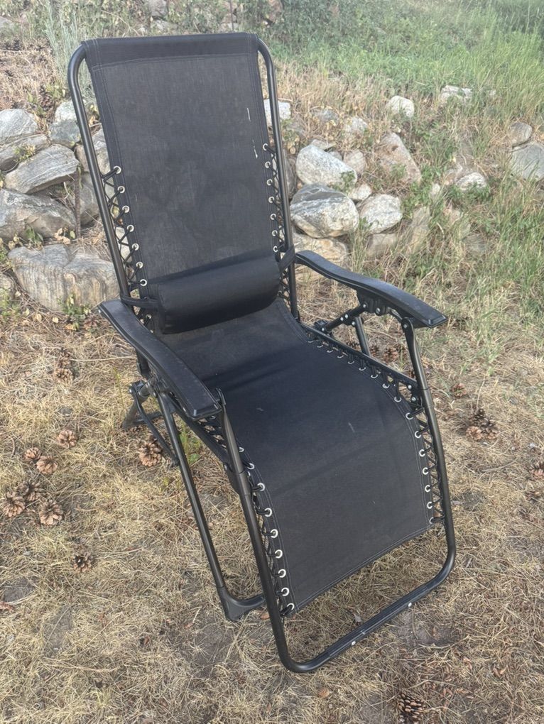 Black recliner Chair