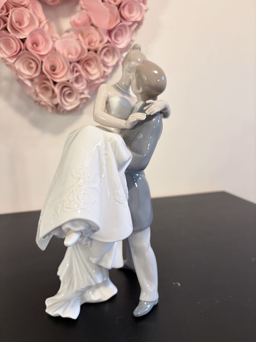 Main image 2