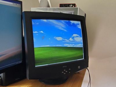 Dell crt monitor with VGA