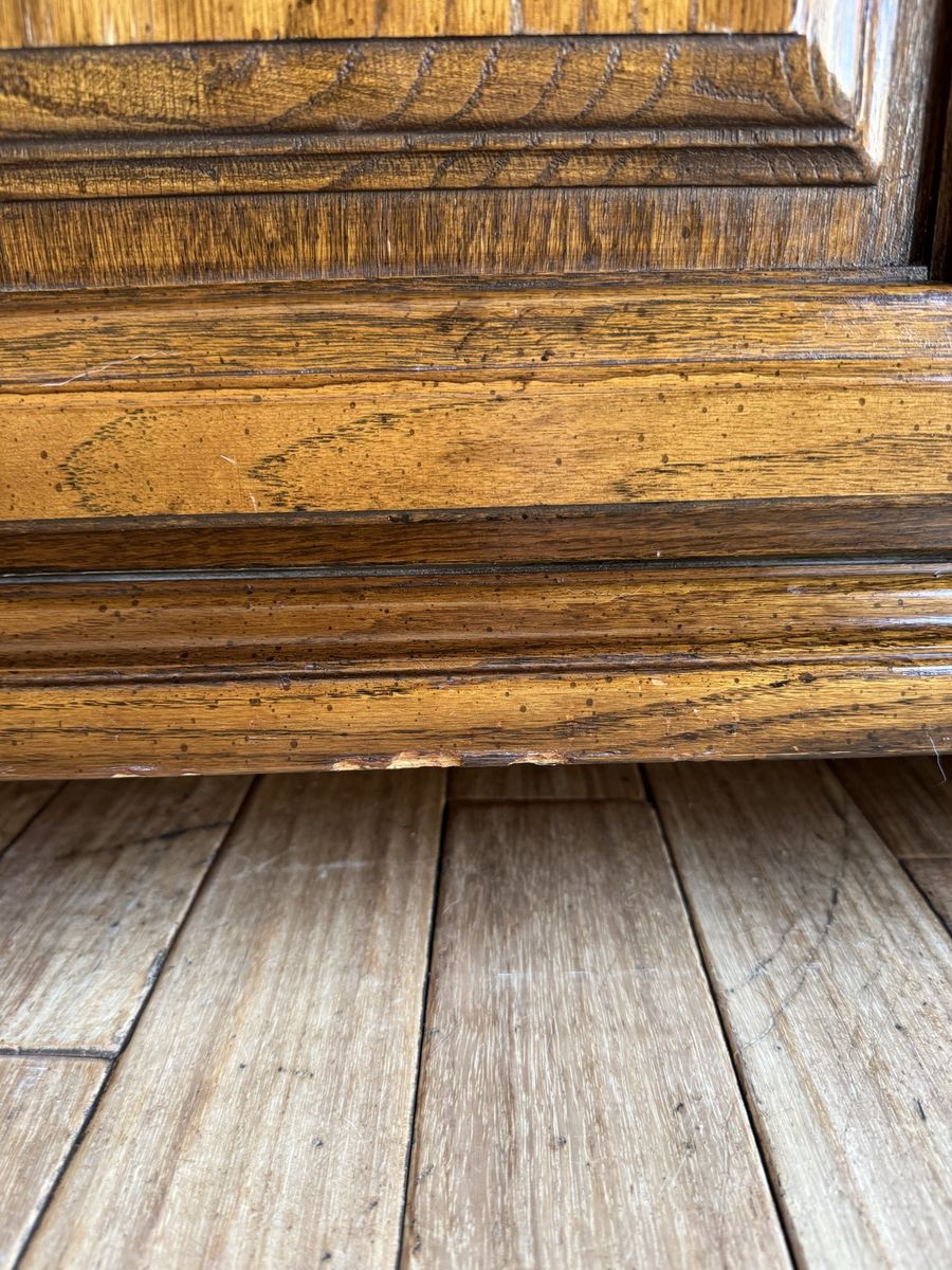 Main image 12