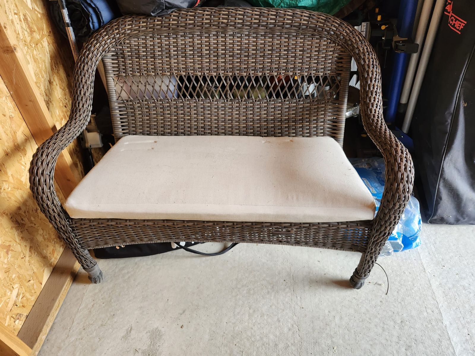 Wicker Patio / Porch Bench