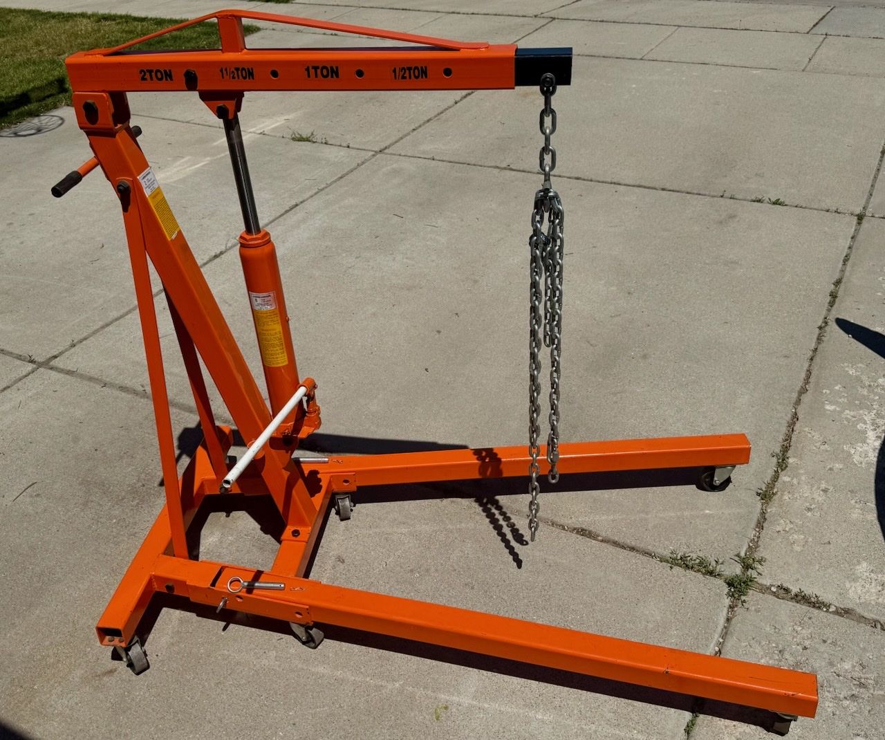 Shop Crane