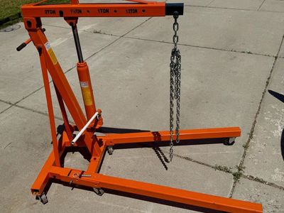 Shop Crane