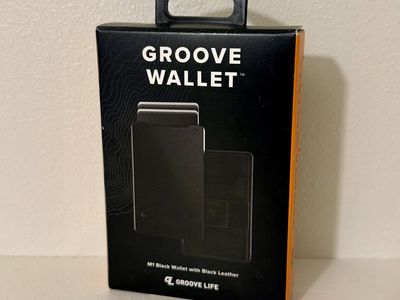 New Groove Life M1 Wallet w/ Black Leather