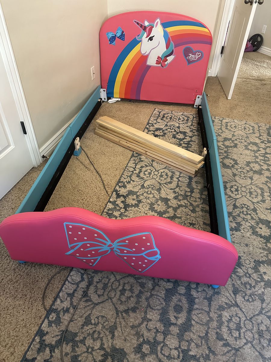 JOJO SIWA Bedframe, Sheets, and Mattress