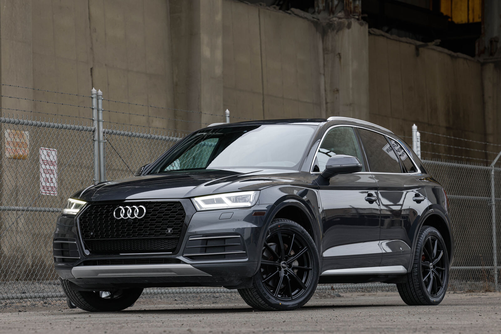2018 Audi Q5 2.0T quattro Premium Plus