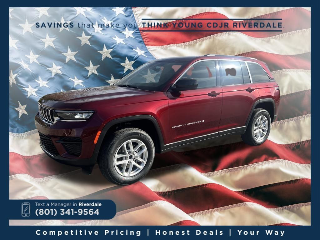 2026 Jeep Grand Cherokee Laredo