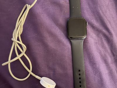 Apple Watch Series 5 GPS + Cellular