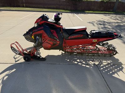 2023 Polaris PRO RMK Slash 850 – 155” Track – Key Start – Upgraded