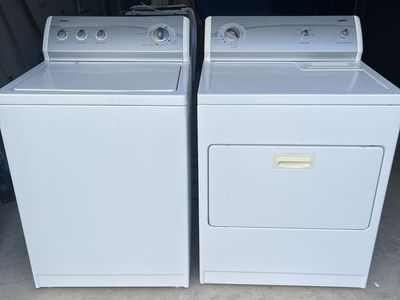 Kenmore White Electric Top Load Washer & Dryer Set - Works Well