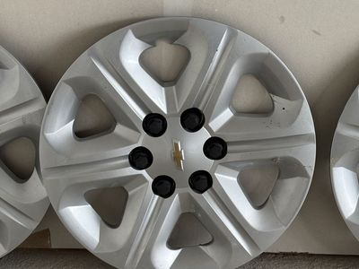 Chevrolet traverse 2011- 2016 17”Hubcaps/Wheel Covers with Gold Bowtie Logo - Set of 4