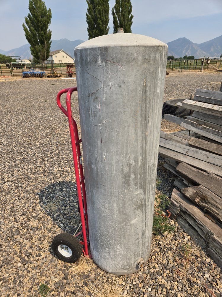 80 gal galvanized tank. came of my water pressure system.