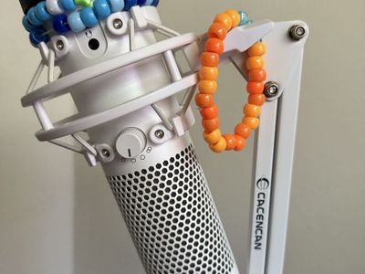 HyperX quadcast s microphone