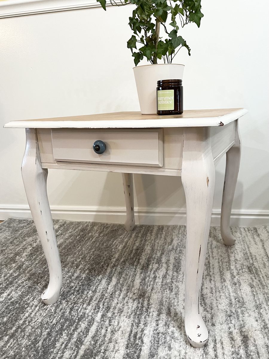 Distressed French Provincial Side Table End Table