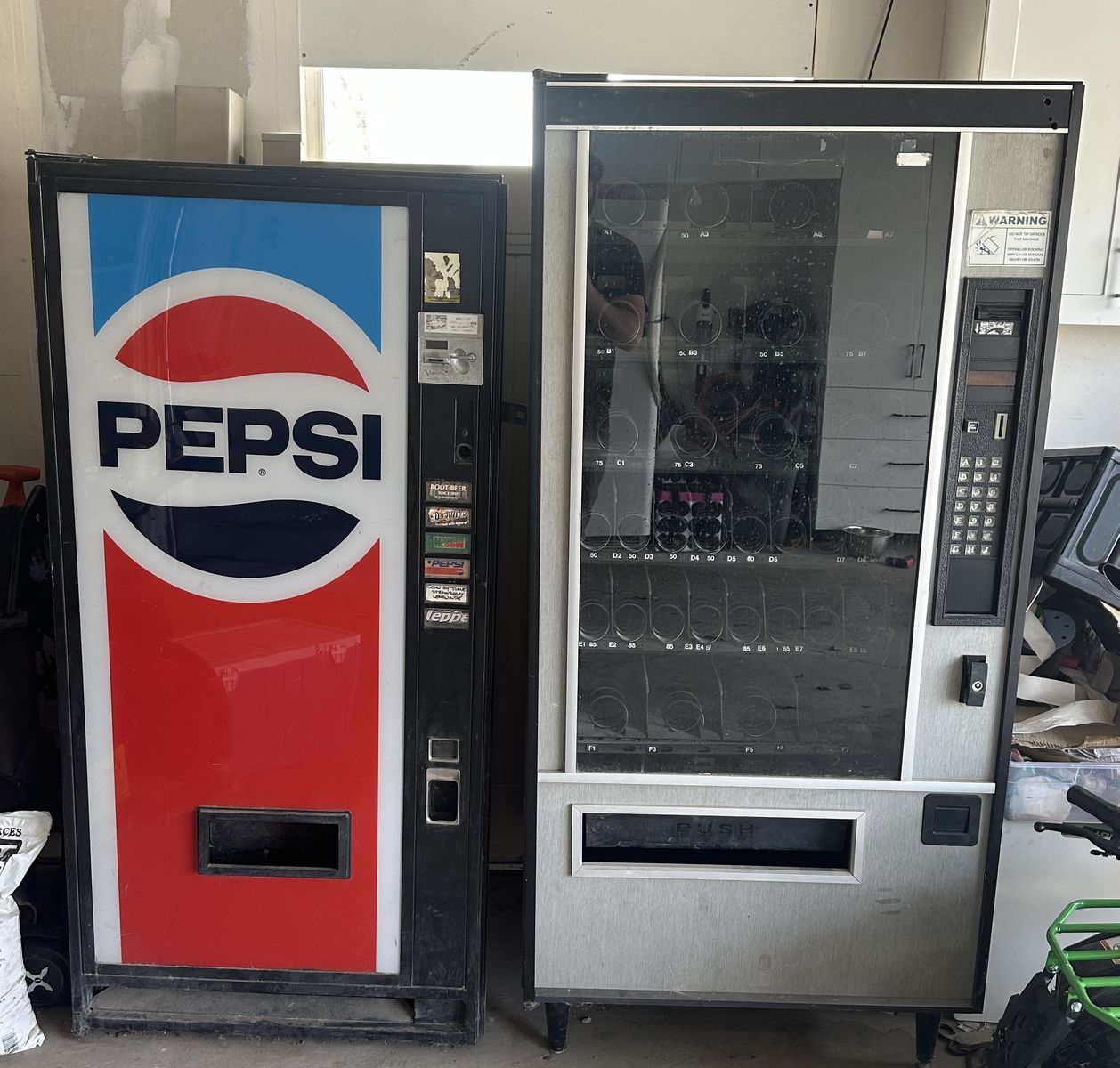 Vending machine combo- Soda And Candy Machines