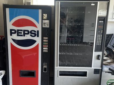 Vending machine combo- Soda And Candy Machines
