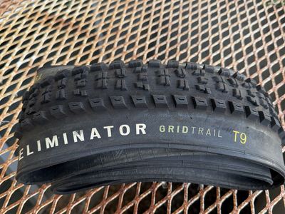 Specialized Eliminator Grid Trail T9 29x2.3 Tire