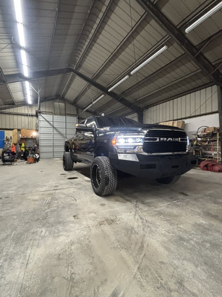 2019 Ram 2500 Front Bumper