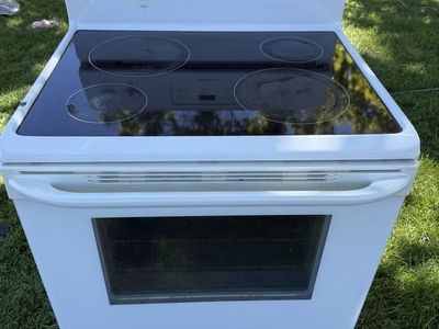 Frigidaire Electric Range White