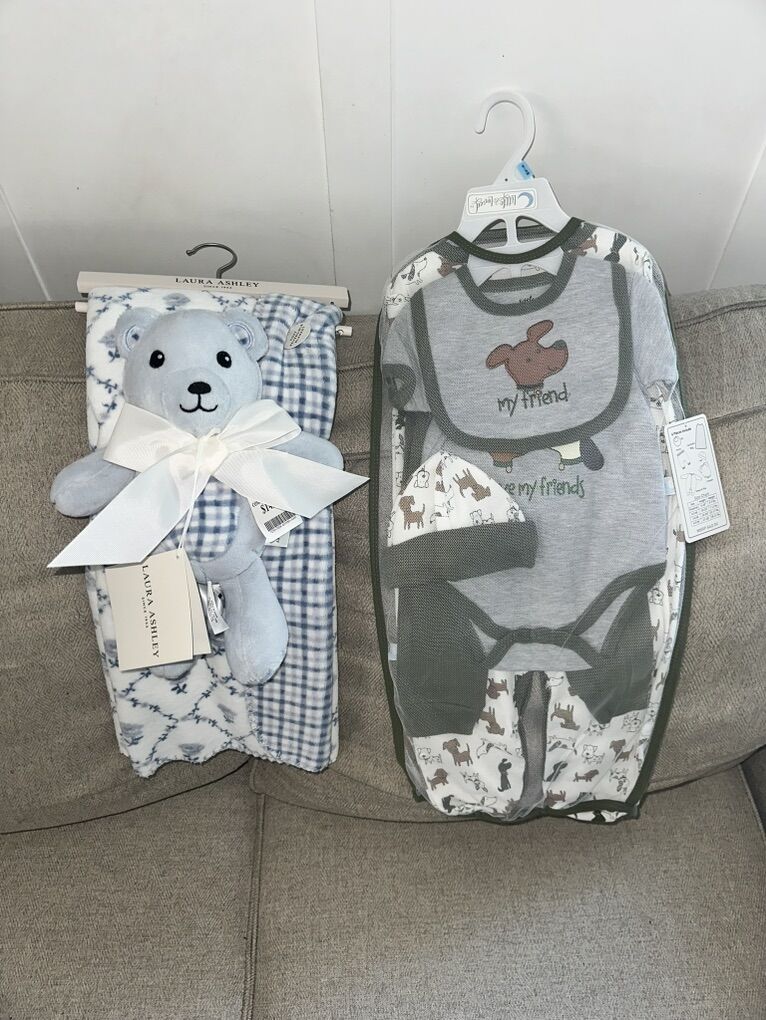 Baby Boy Blanket And 6pc Set