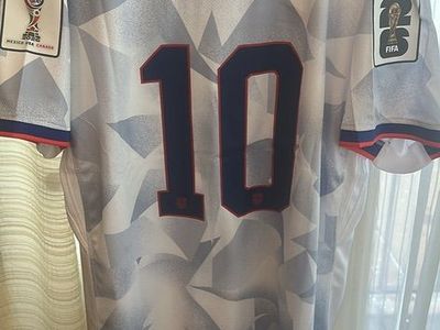 USA Soccer Jersey LUNA 10 Size extra Large