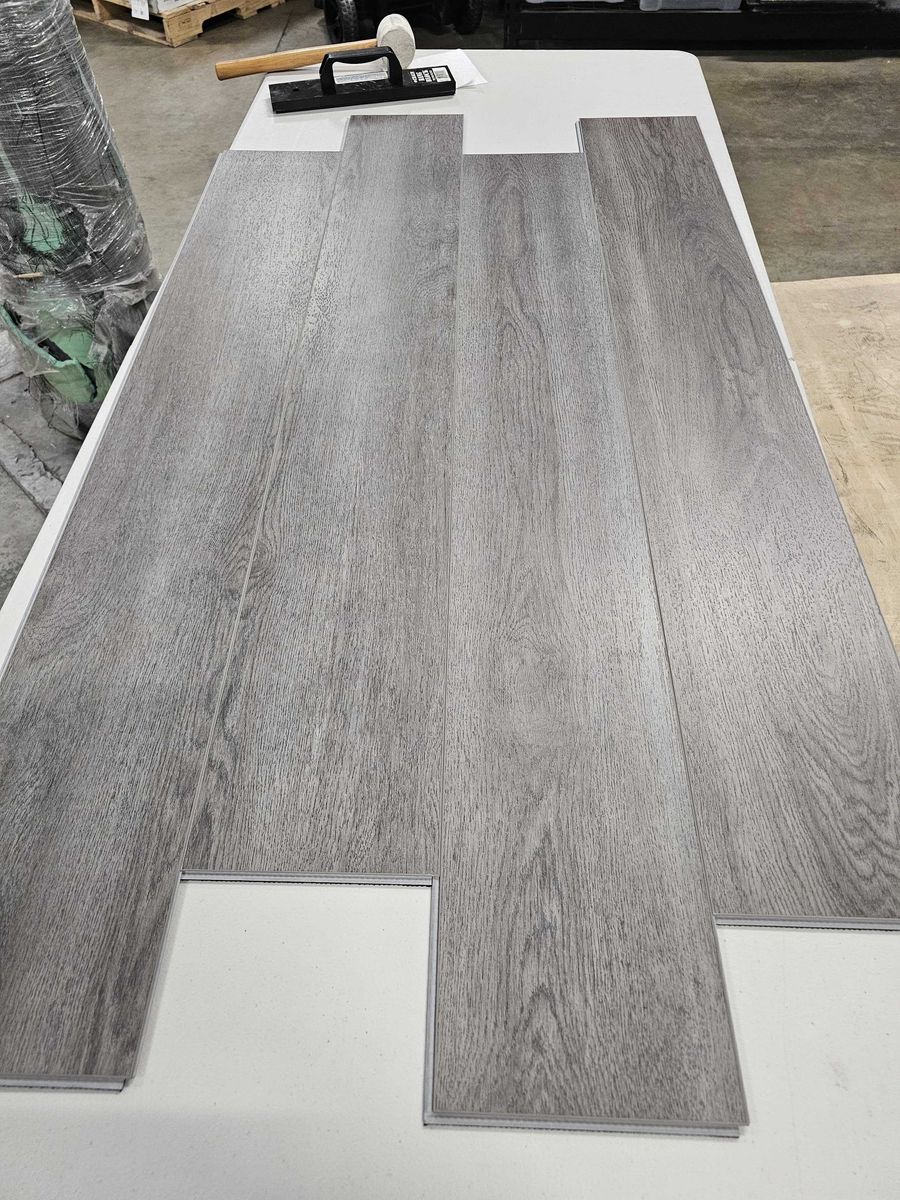 Grey LVT Extra Flooring - 118.9