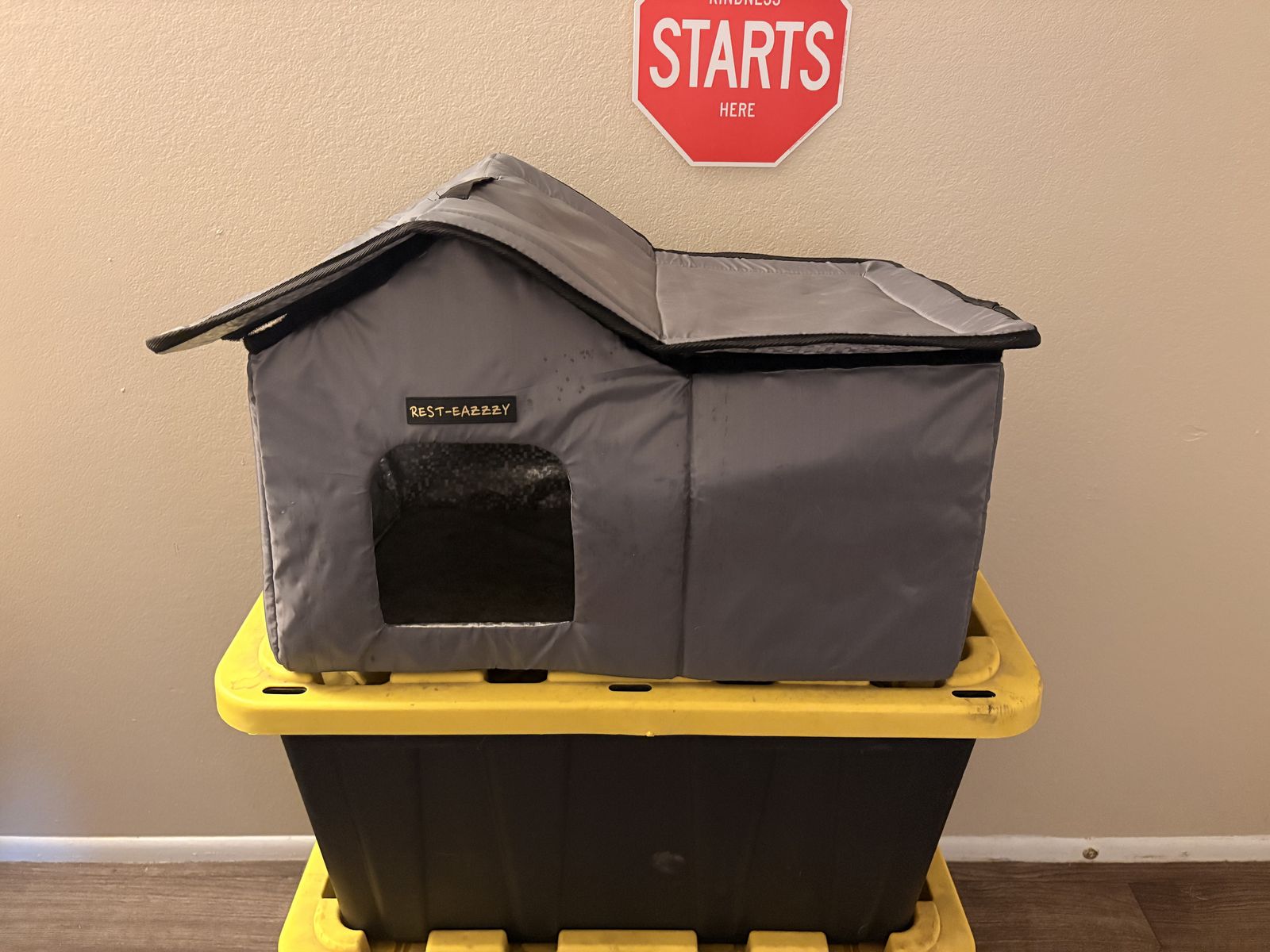 Rest-Eazzzy Cat House Size L