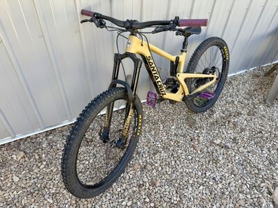 Santa Cruz Nomad