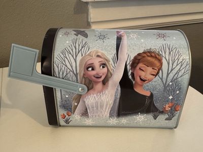 Disney Frozen mailbox