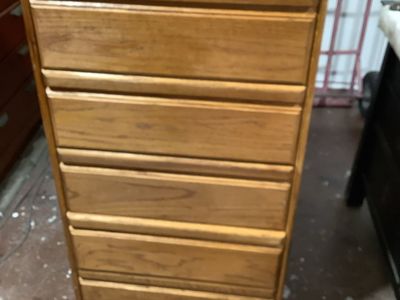 5 Drawer Knotty Pine Dresser