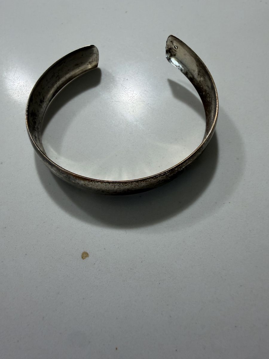 Vintage Metal Cuff Bracelet Silver Tone Open Bangle
