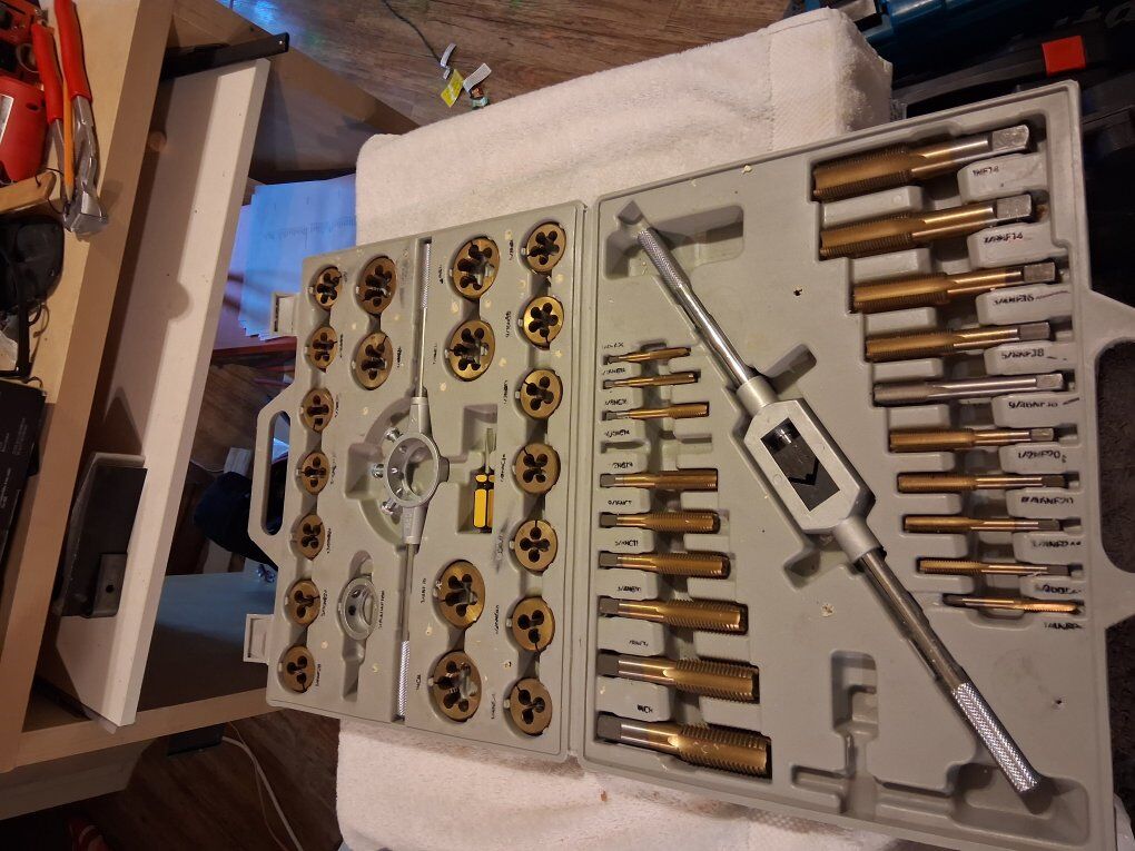 Standard 45-piece Tap and Die Set,