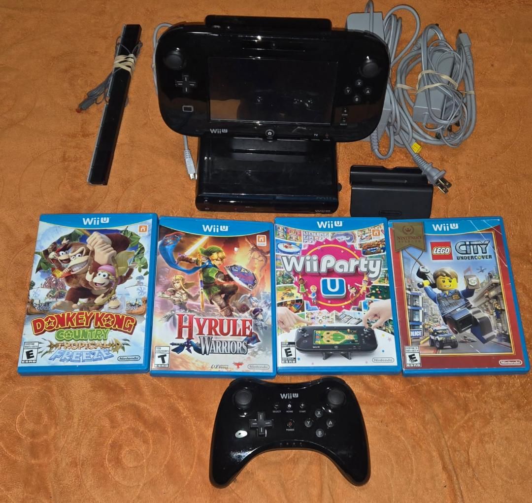Nintendo Wii U Deluxe with 6 games including Wii Party U! trades considered!