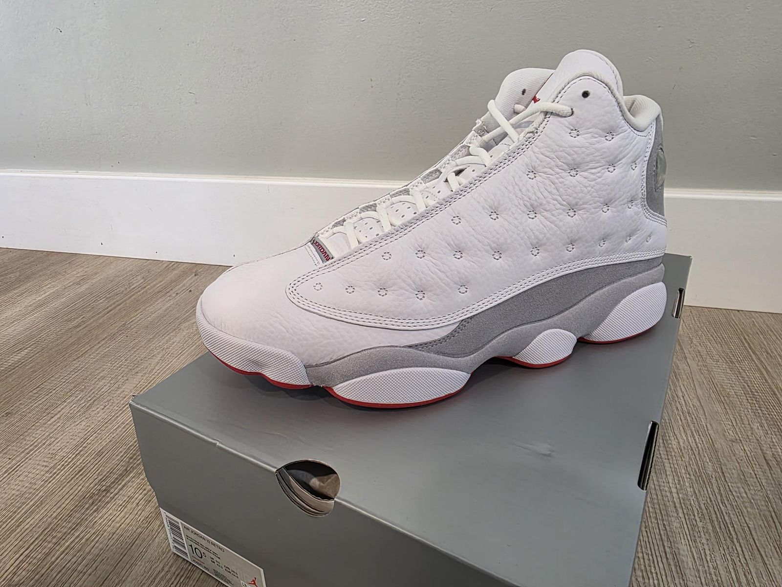 Jordan Wolf Gray Size 10.5 Brand New $295 DEAD STOCK with receipt!