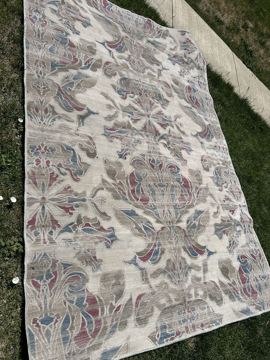 Large Ruggable Area Rug and pad with Ornate Floral Pattern - Red, Blue, Grey & Cream