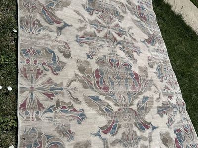 Large Ruggable Area Rug and pad with Ornate Floral Pattern - Red, Blue, Grey & Cream