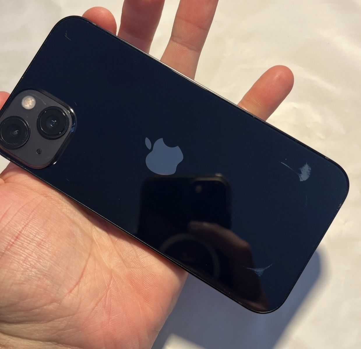 Apple iPhone 13 128GB (TMobile & Metro) Midnight Black - Excellent Condition