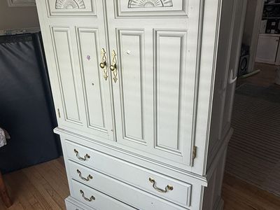 Armoire