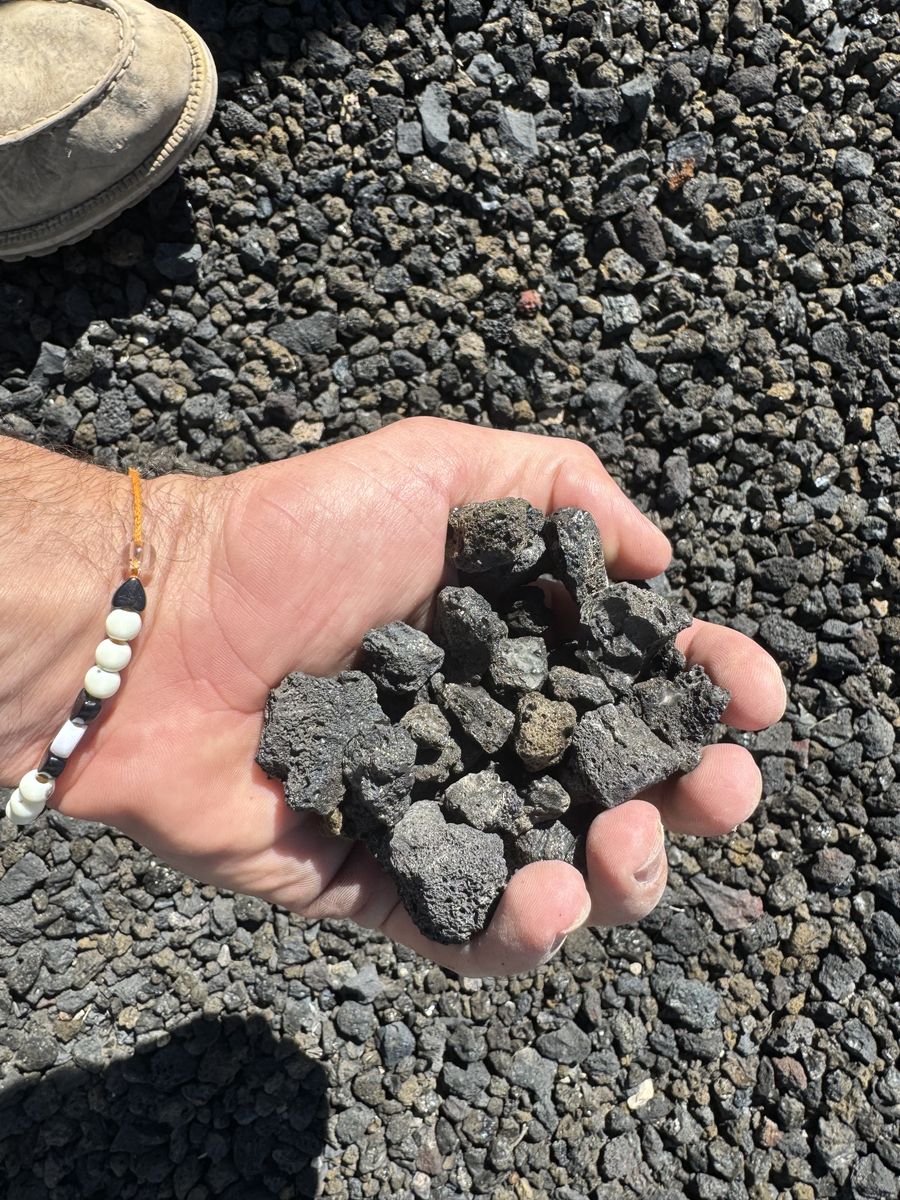 LAVA ROCK 1.5" Black Nugget's In Stock