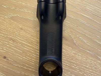 Specialized 90mm future stem