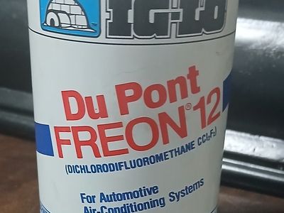 R 12 Freon 12 oz can
